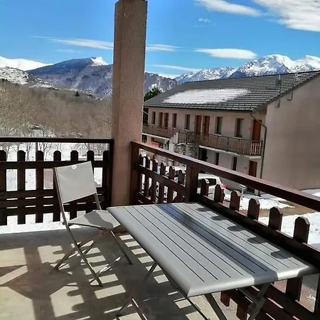 Apartment A Proximite De Ax Les Thermes Ignaux